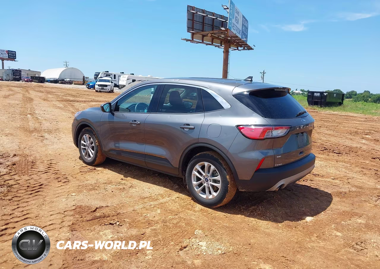 2021 Ford Escape Se VIN:1FMCU0G65MUA33498 - 3