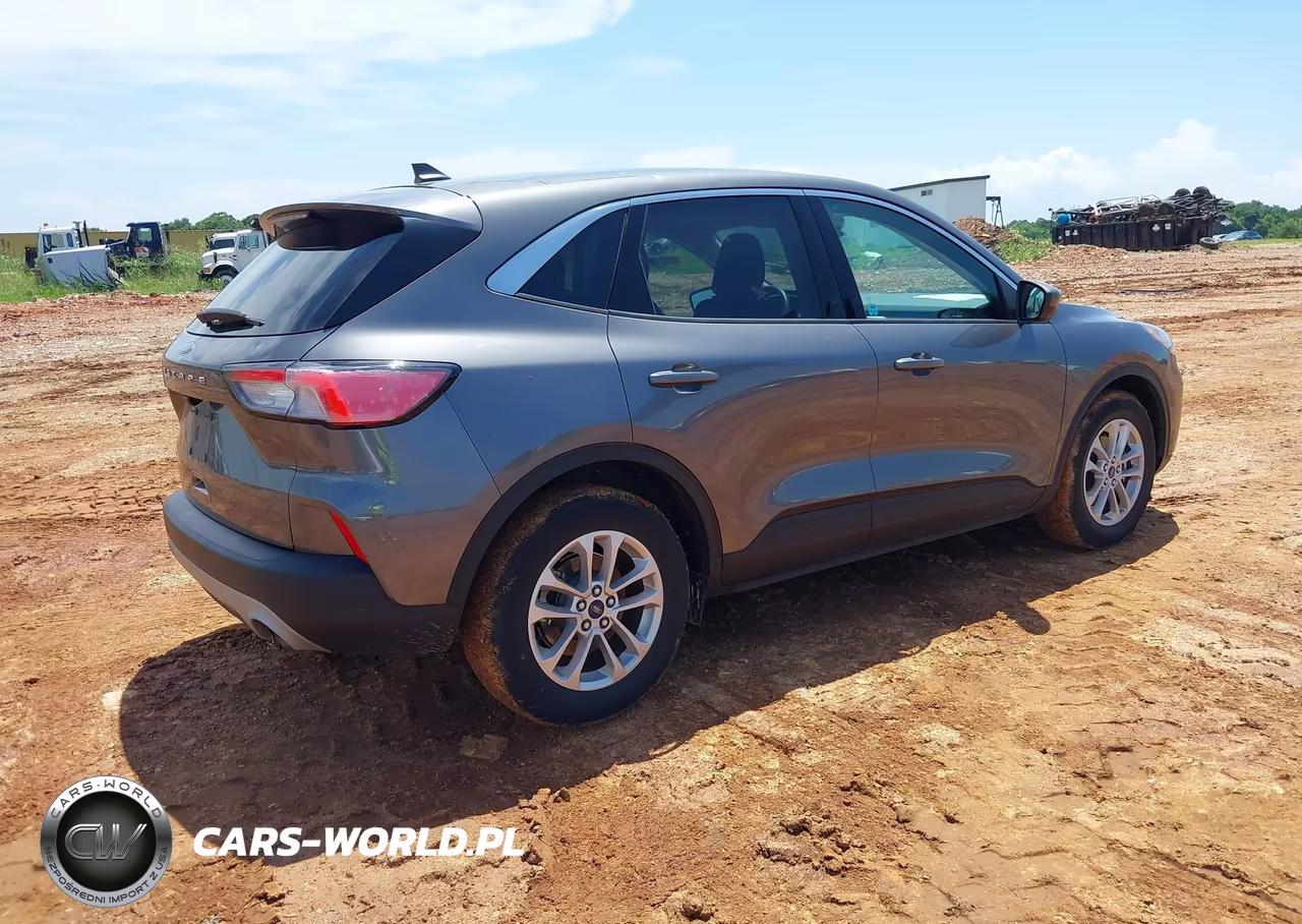 2021 Ford Escape Se VIN:1FMCU0G65MUA33498 - 4