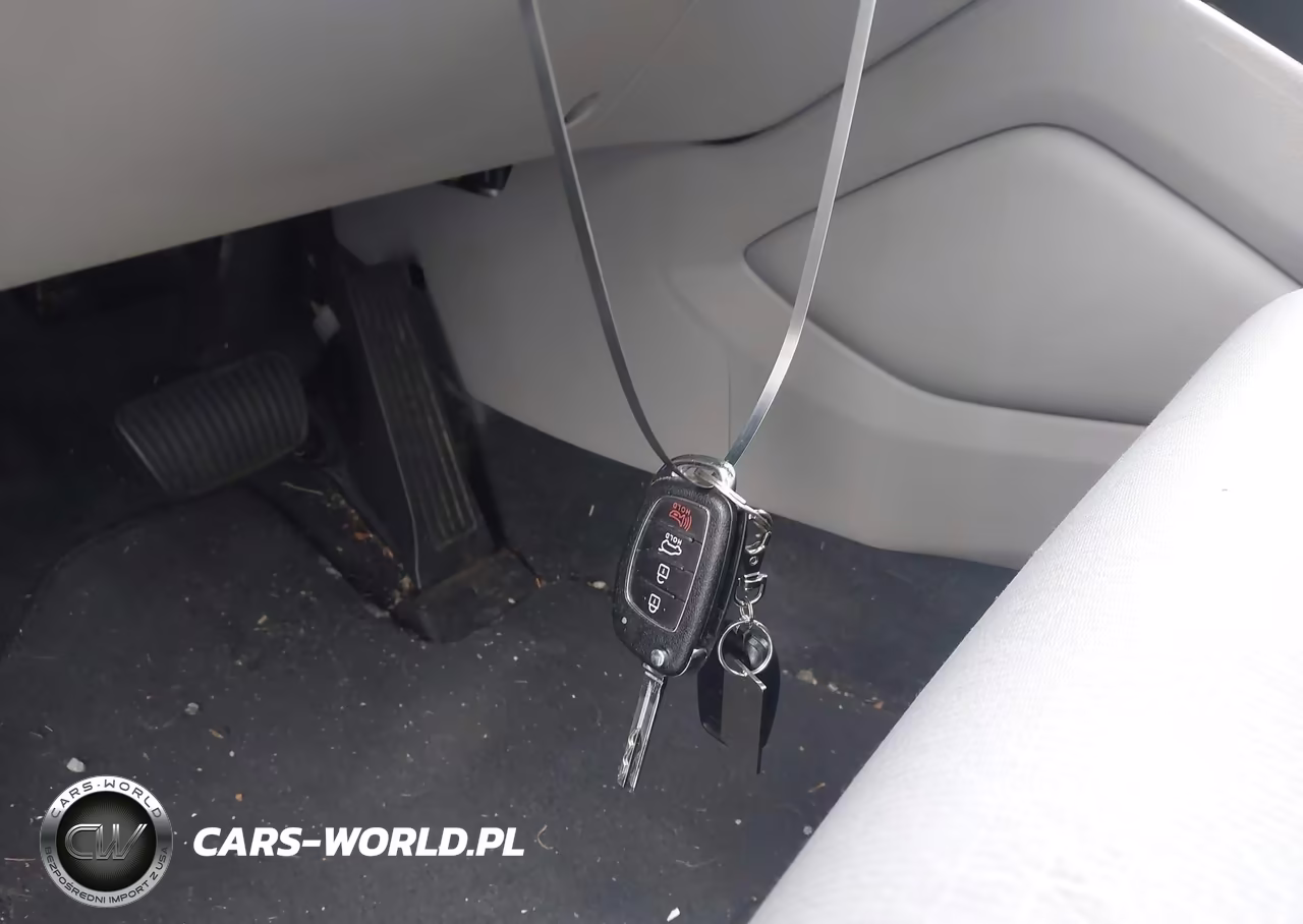 2017 Hyundai Tucson Se VIN:KM8J3CA46HU559373 - 11