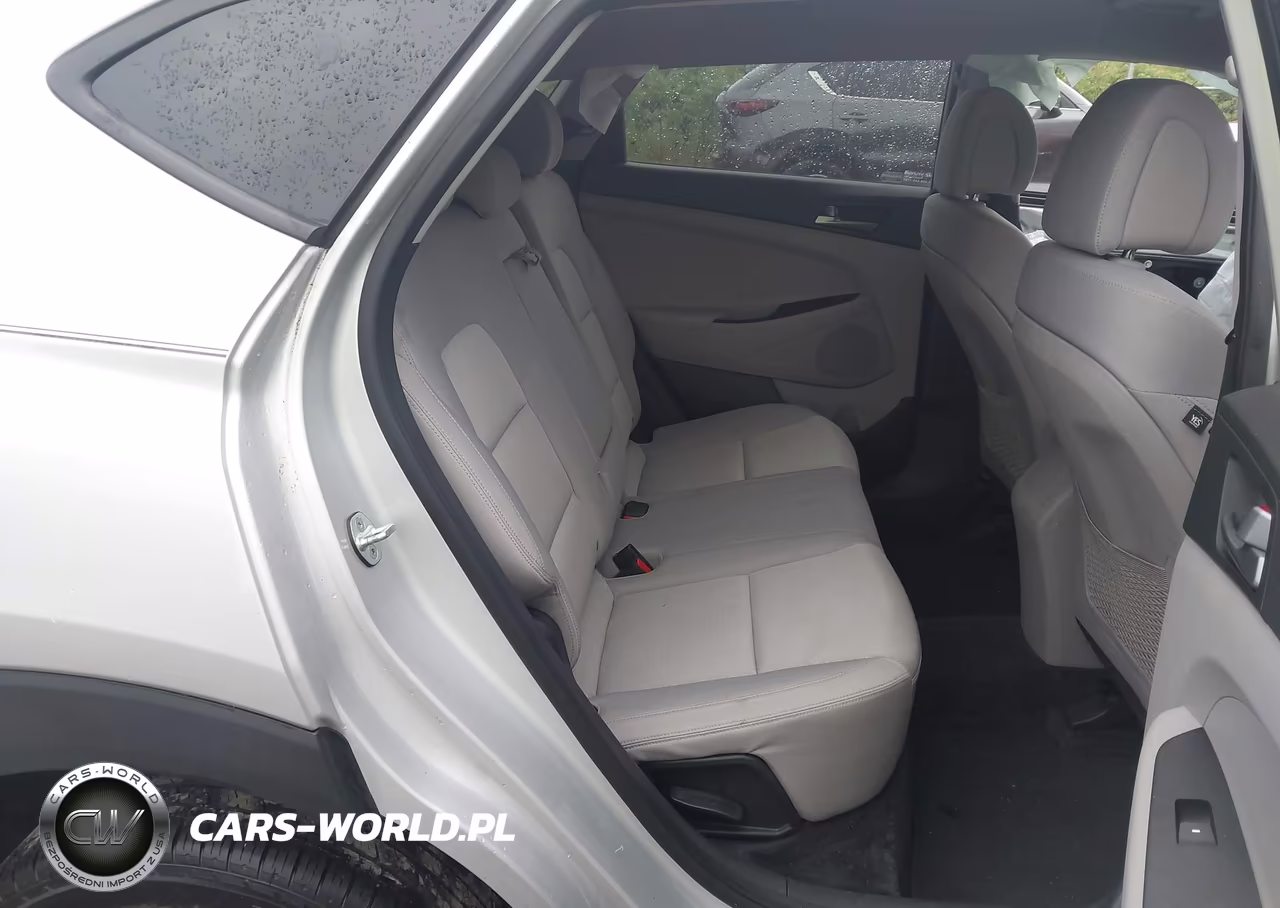 2017 Hyundai Tucson Se VIN:KM8J3CA46HU559373 - 8