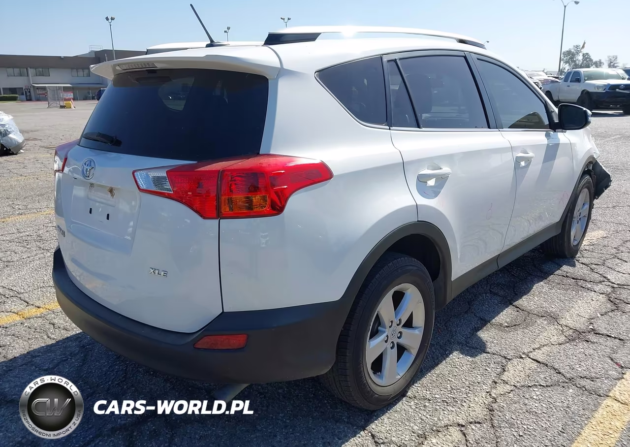 2014 Toyota Rav4 Xle VIN:JTMWFREV4EJ013126 - 4
