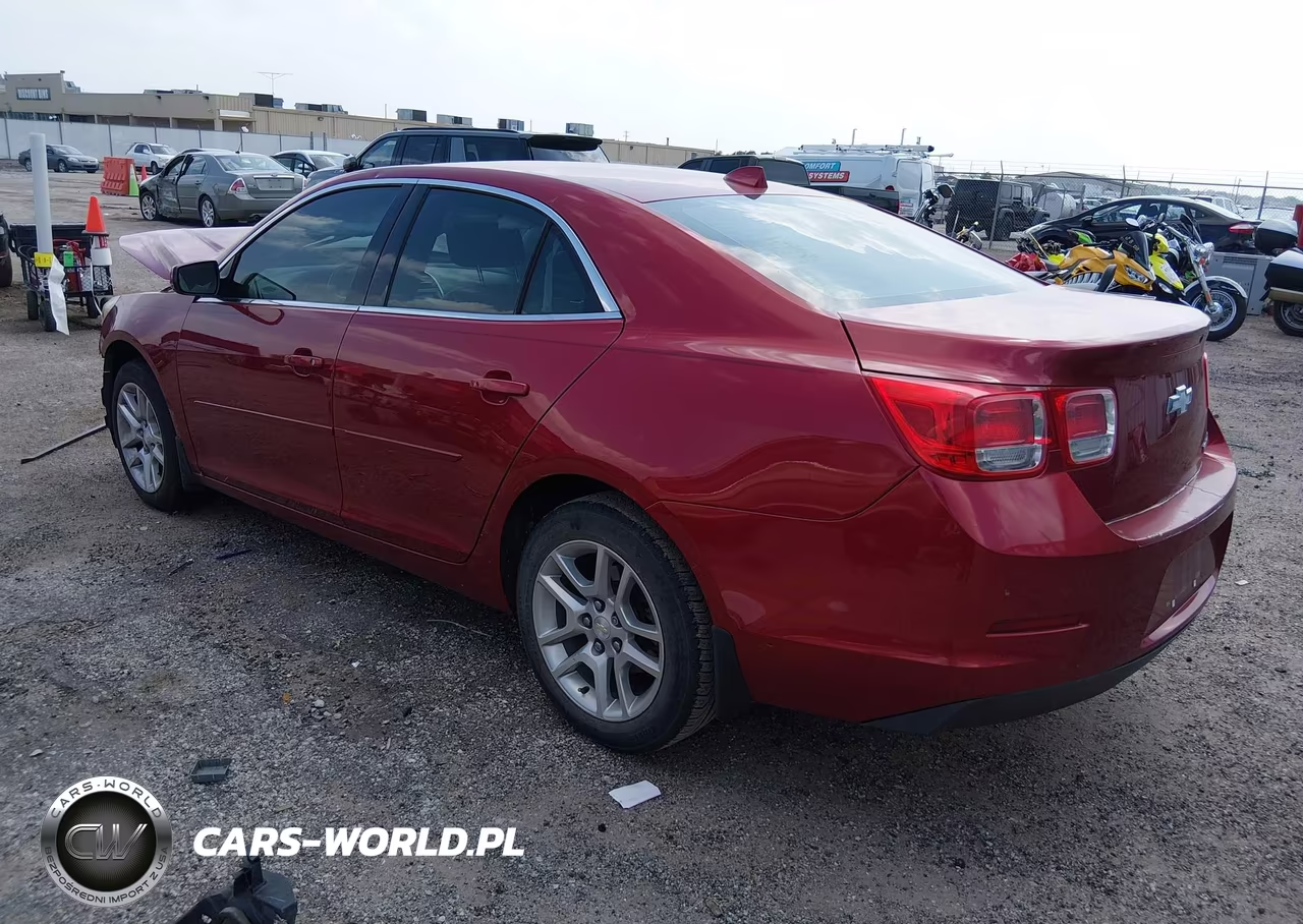 2014 Chevrolet Malibu 1Lt VIN:1G11C5SL9EF107383 - 3