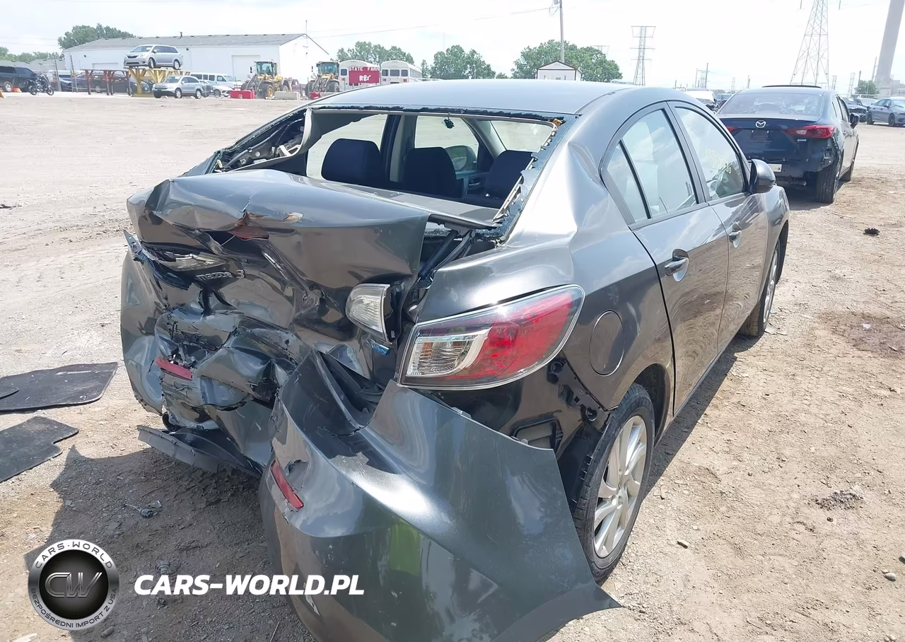 2012 Mazda Mazda3 I Touring VIN:JM1BL1V70C1700837 - 4