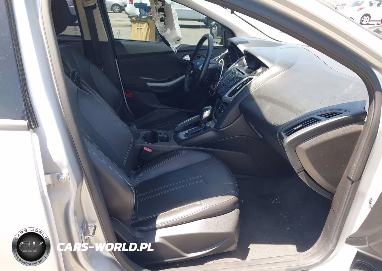 2013 Ford Focus Se VIN:1FADP3K23DL227707 - 5