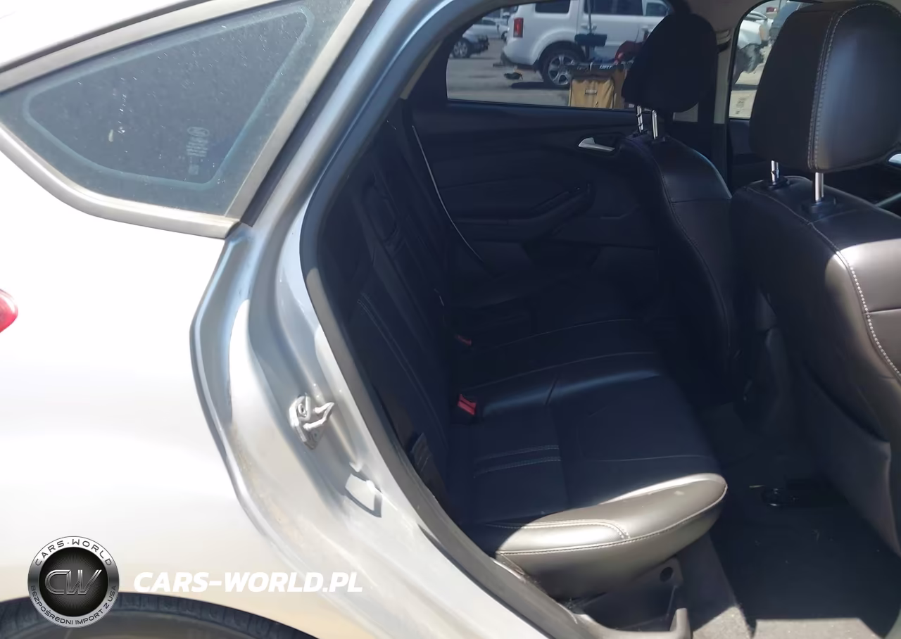 2013 Ford Focus Se VIN:1FADP3K23DL227707 - 8