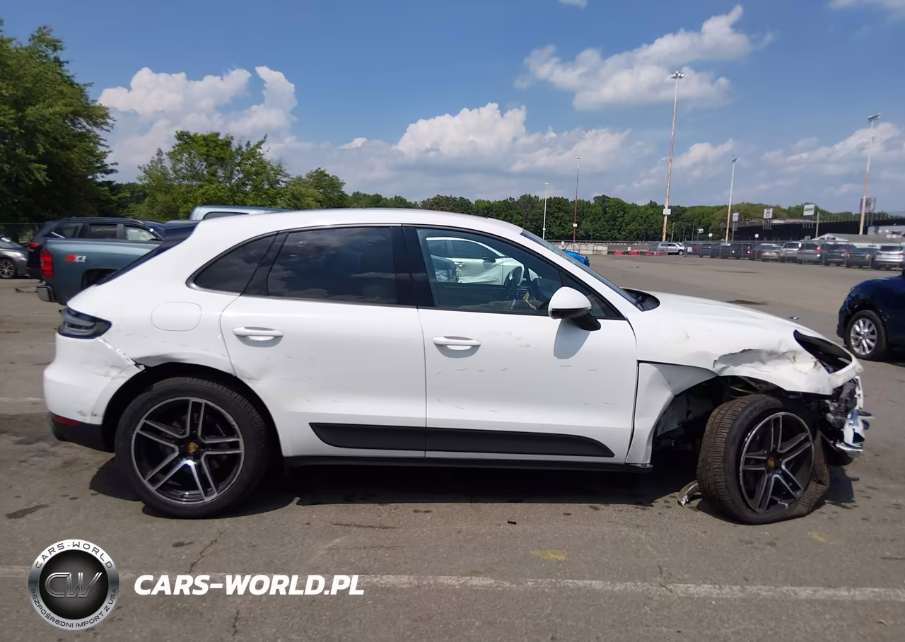 2021 Porsche Macan VIN:WP1AA2A56MLB00369 - 13