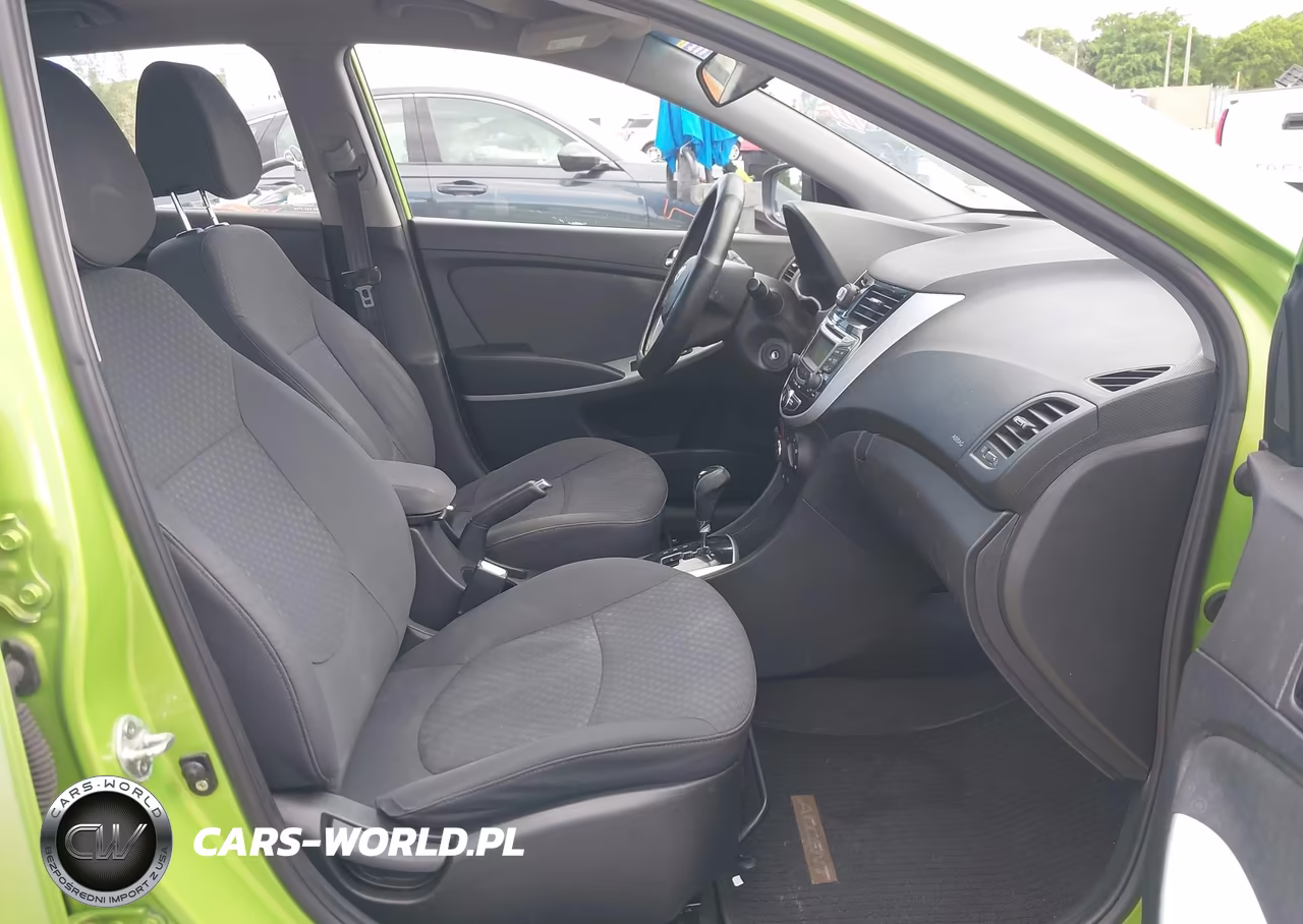 2012 Hyundai Accent Se VIN:KMHCU5AE4CU042804 - 5