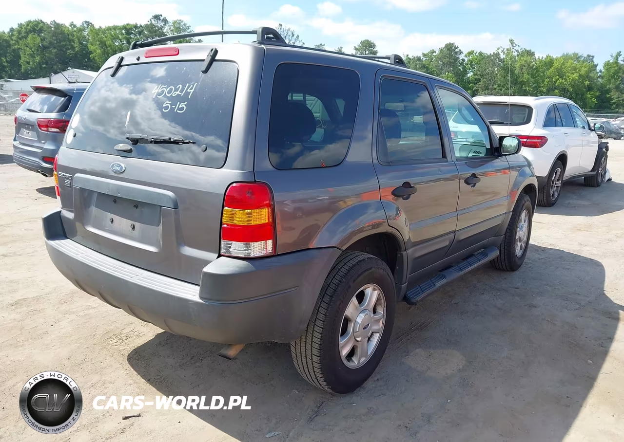 2004 Ford Escape Xlt VIN:1FMYU93114KA78597 - 4