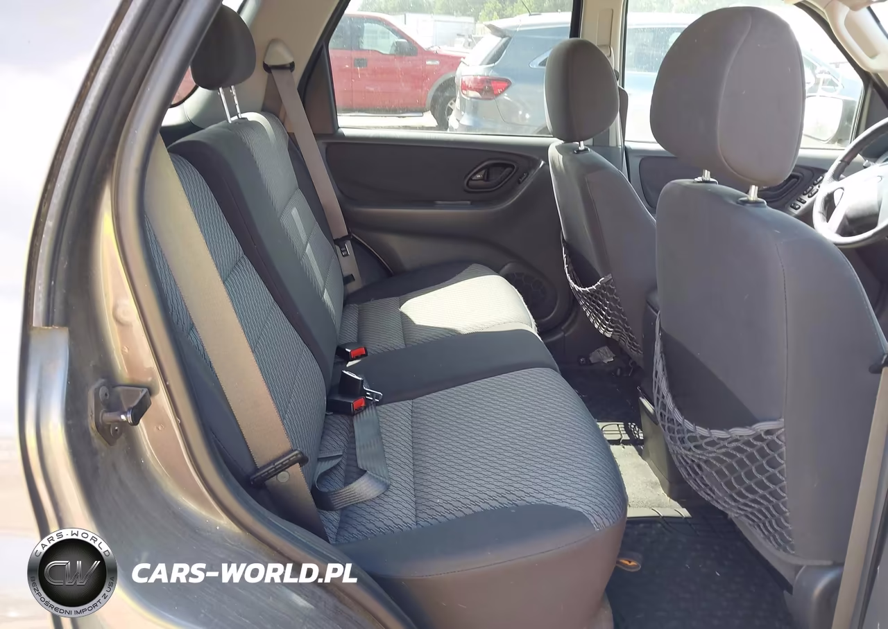 2004 Ford Escape Xlt VIN:1FMYU93114KA78597 - 8