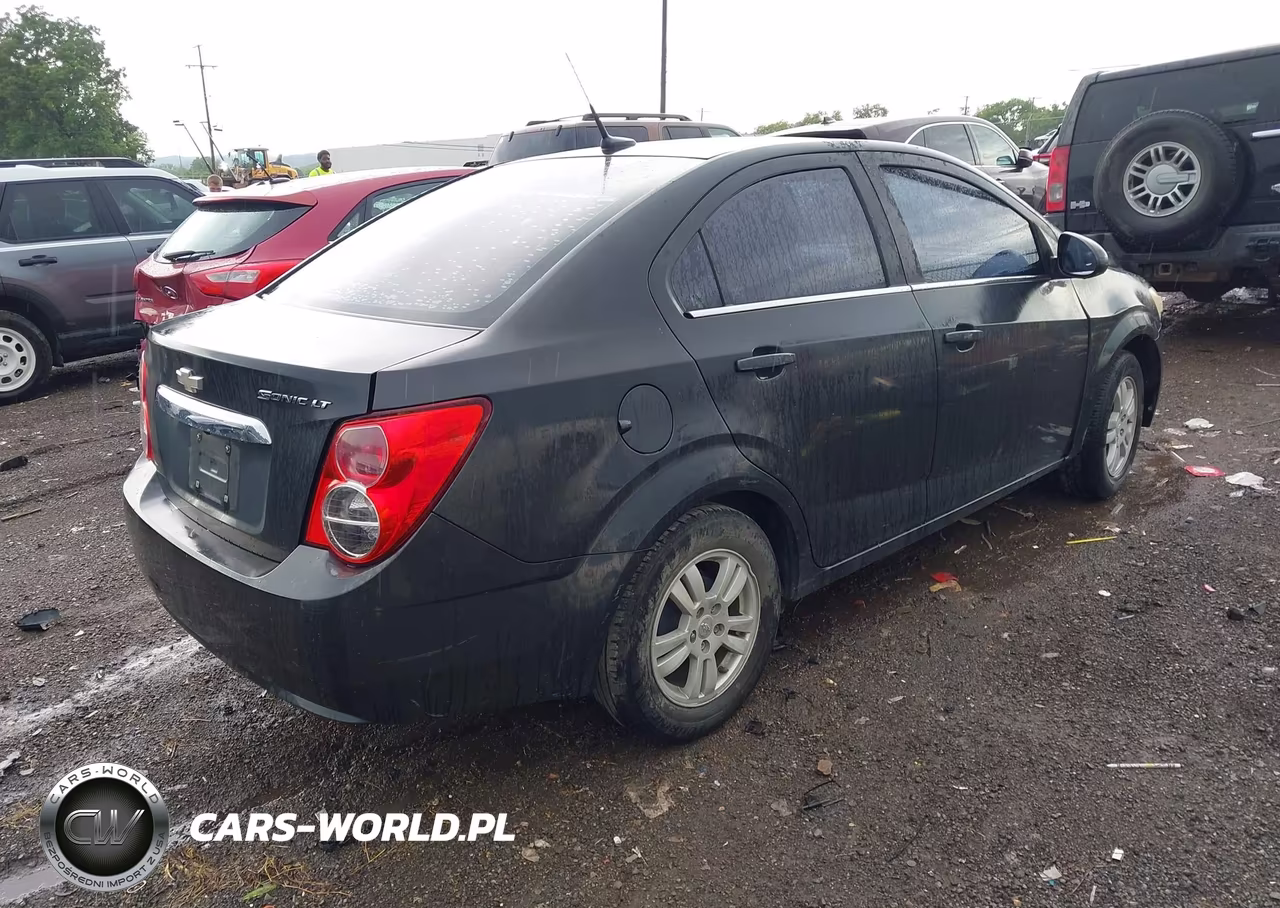 2014 Chevrolet Sonic Lt Auto VIN:1G1JC5SH7E4235452 - 4