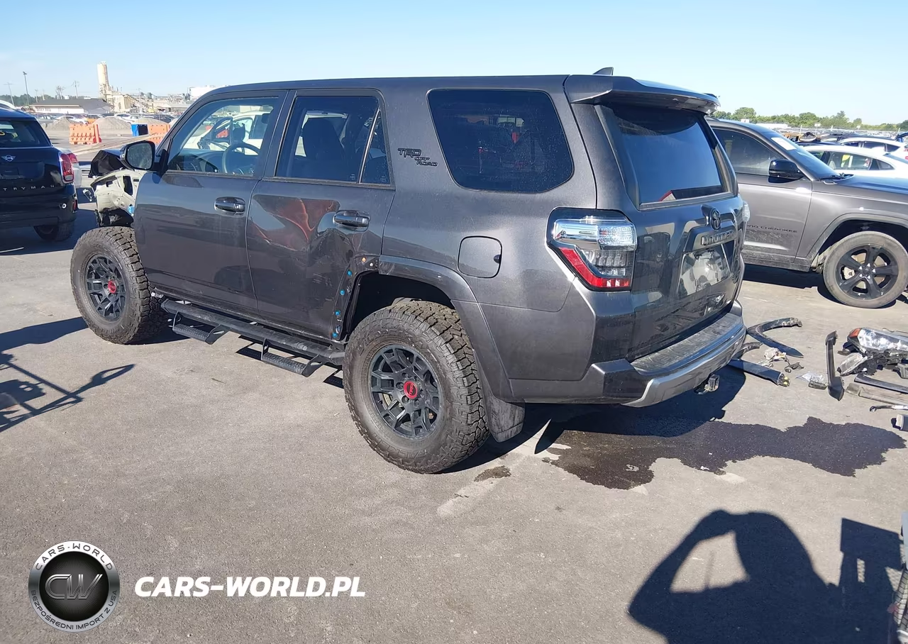 2022 Toyota 4Runner Trd Off Road Premium VIN:JTERU5JRXN6037983 - 3
