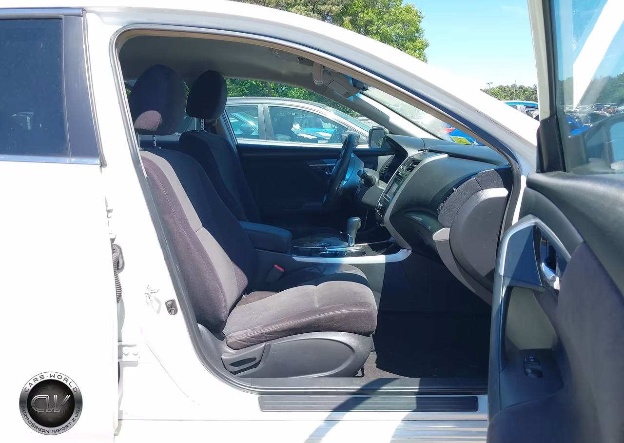 2013 Nissan Altima 2.5 S VIN:1N4AL3AP9DN558064 - 5