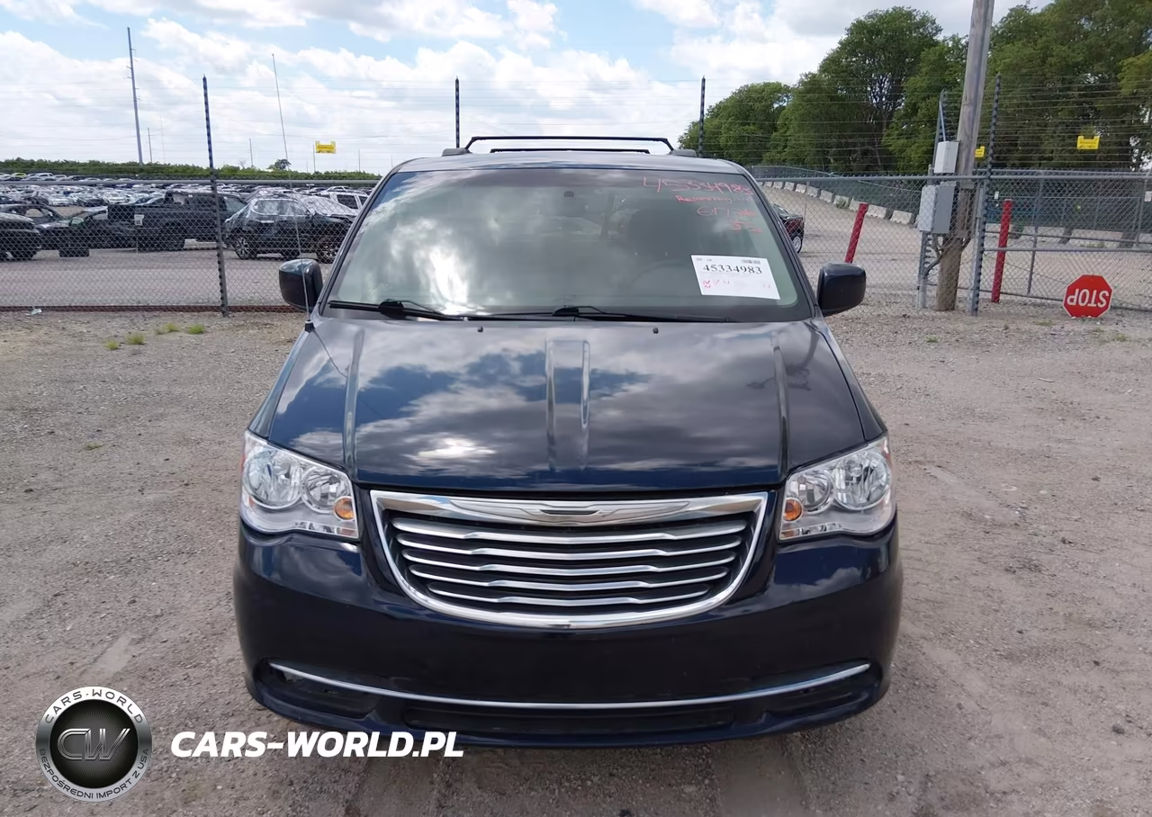 2012 Chrysler Town & Country Touring VIN:2C4RC1BG3CR410977 - 13