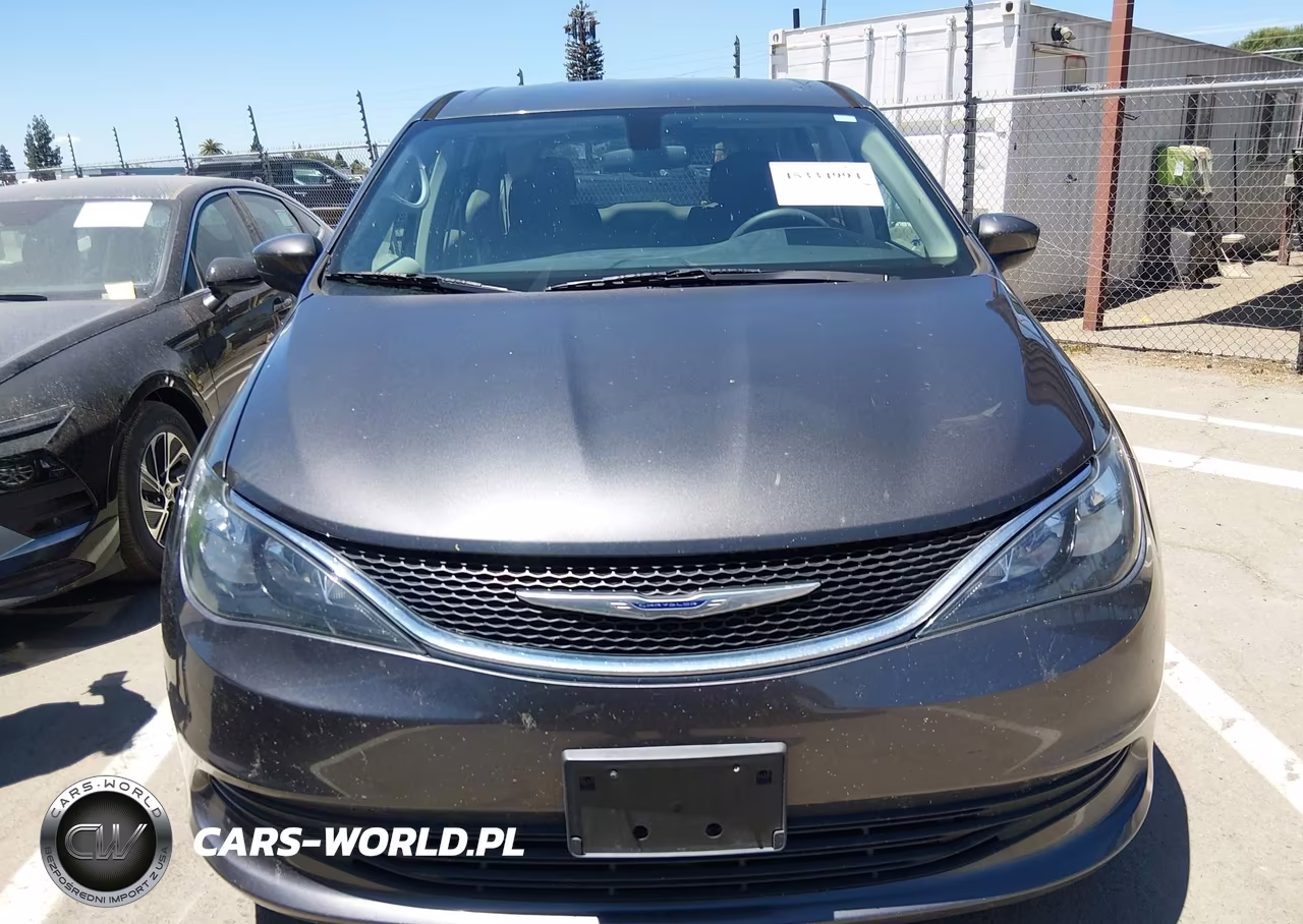 2020 Chrysler Voyager Lx VIN:2C4RC1CG6LR252536 - 16