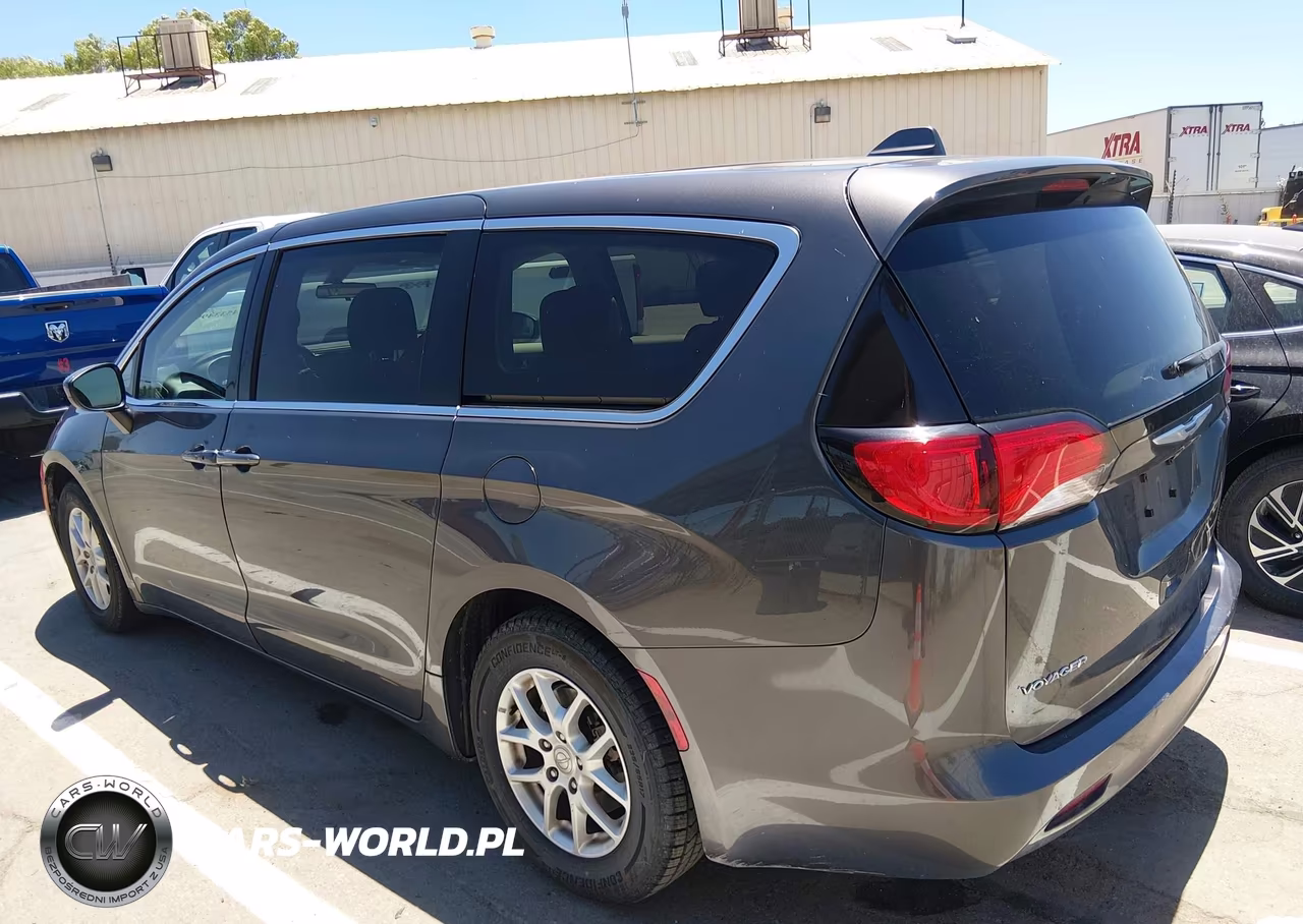 2020 Chrysler Voyager Lx VIN:2C4RC1CG6LR252536 - 18
