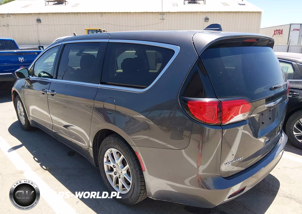 2020 Chrysler Voyager Lx VIN:2C4RC1CG6LR252536 - 3