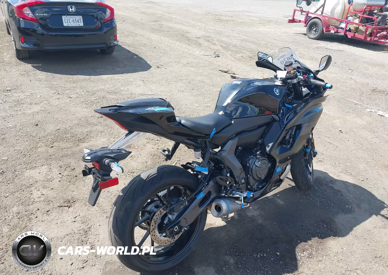 2025 Yamaha Yzfr7 VIN:JYARM38EXSA020892 - 4