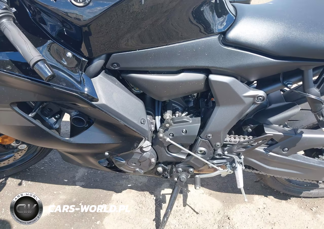 2025 Yamaha Yzfr7 VIN:JYARM38EXSA020892 - 9