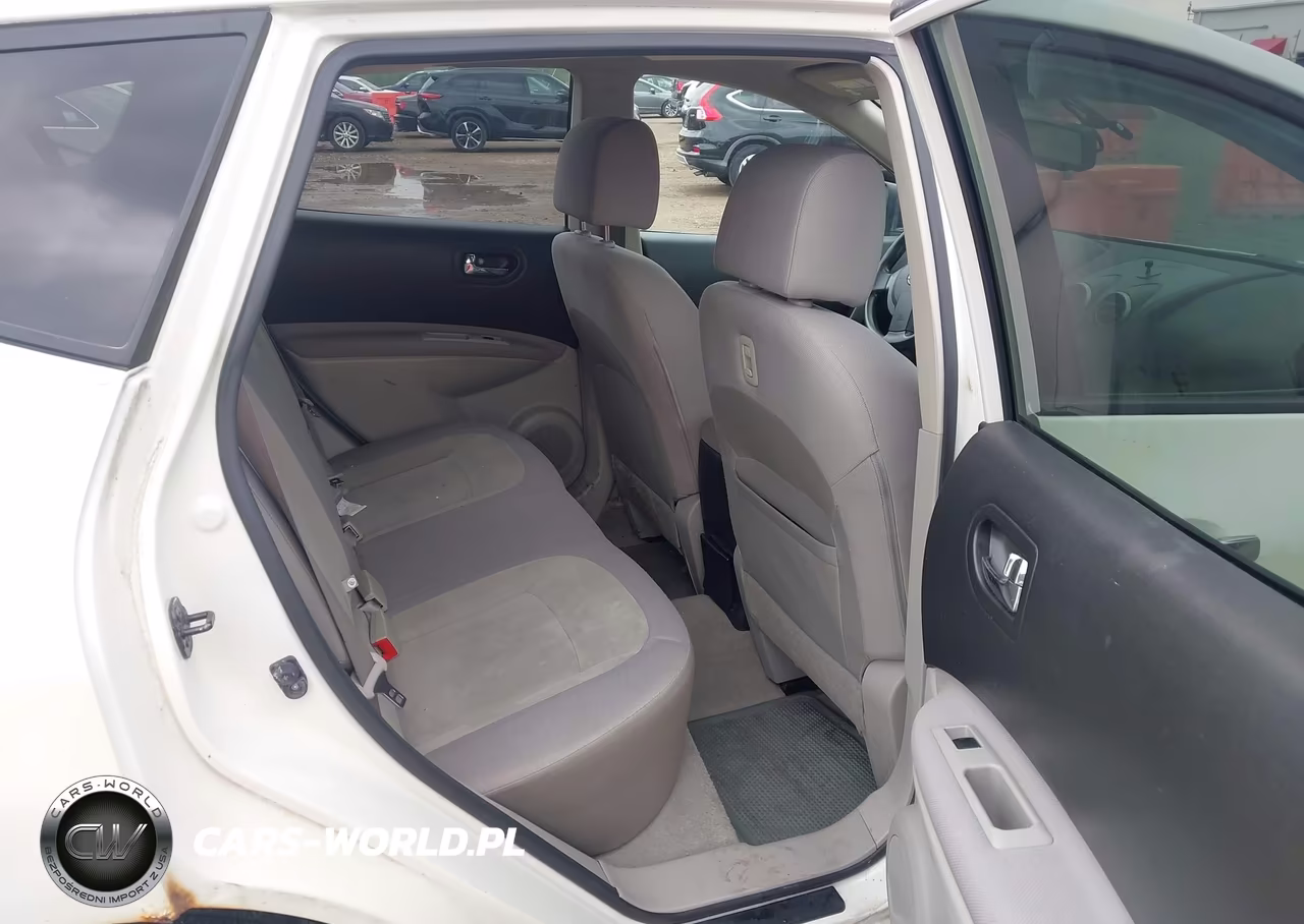 2010 Nissan Rogue S VIN:JN8AS5MV6AW107736 - 8