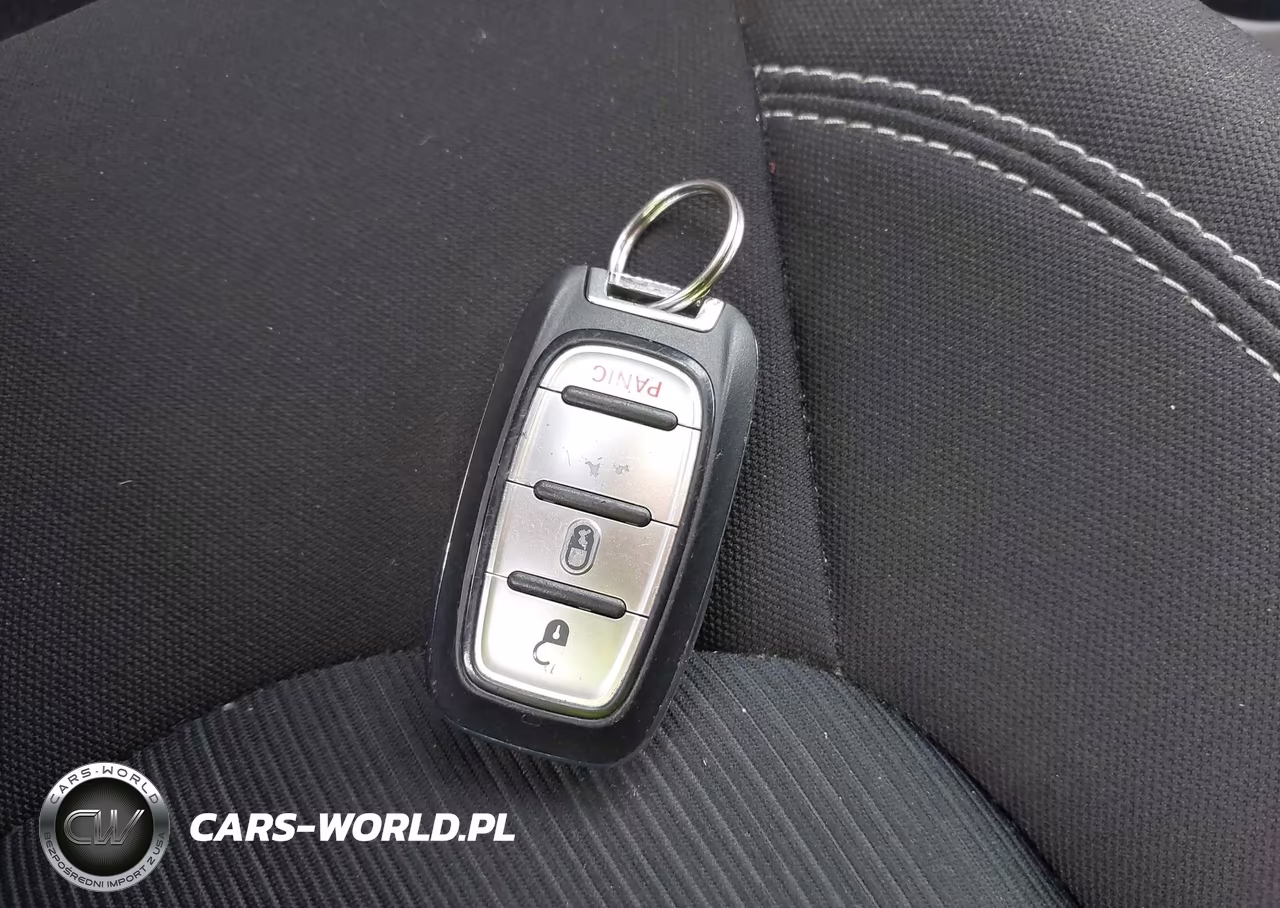 2021 Chrysler Voyager Lx VIN:2C4RC1CG2MR577766 - 11
