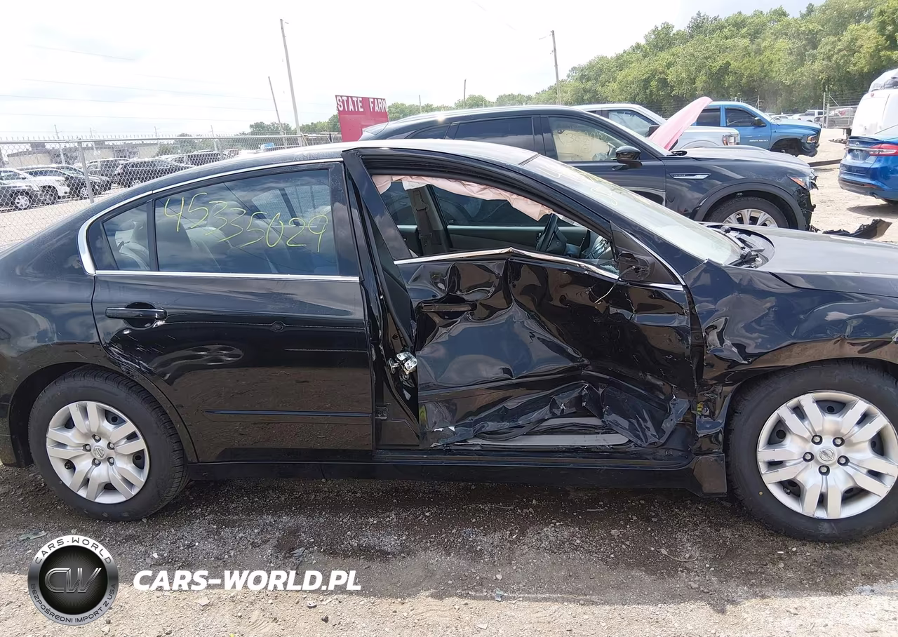2012 Nissan Altima 2.5 S VIN:1N4AL2AP0CN570967 - 13