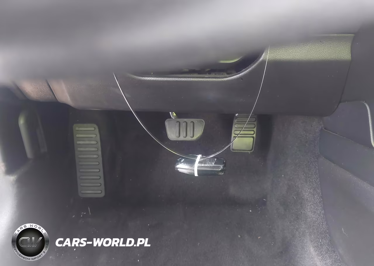 2015 Ford Mustang Ecoboost VIN:1FA6P8TH4F5327962 - 11
