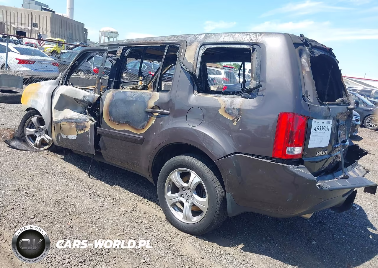 2013 Honda Pilot Ex VIN:5FNYF4H48DB058137 - 3