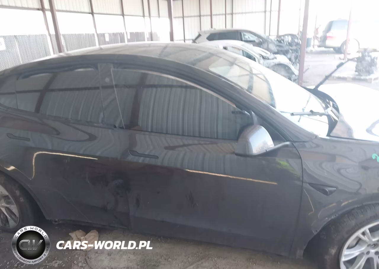 2024 Tesla Model Y Long Range Dual Motor All-Wheel Drive VIN:7SAYGDEE7RF022718 - 8