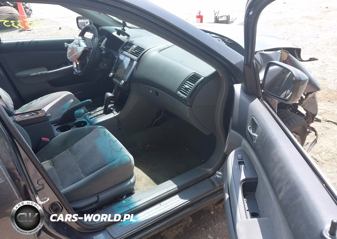 2004 Honda Accord 2.4 Lx VIN:1HGCM56304A077422 - 5