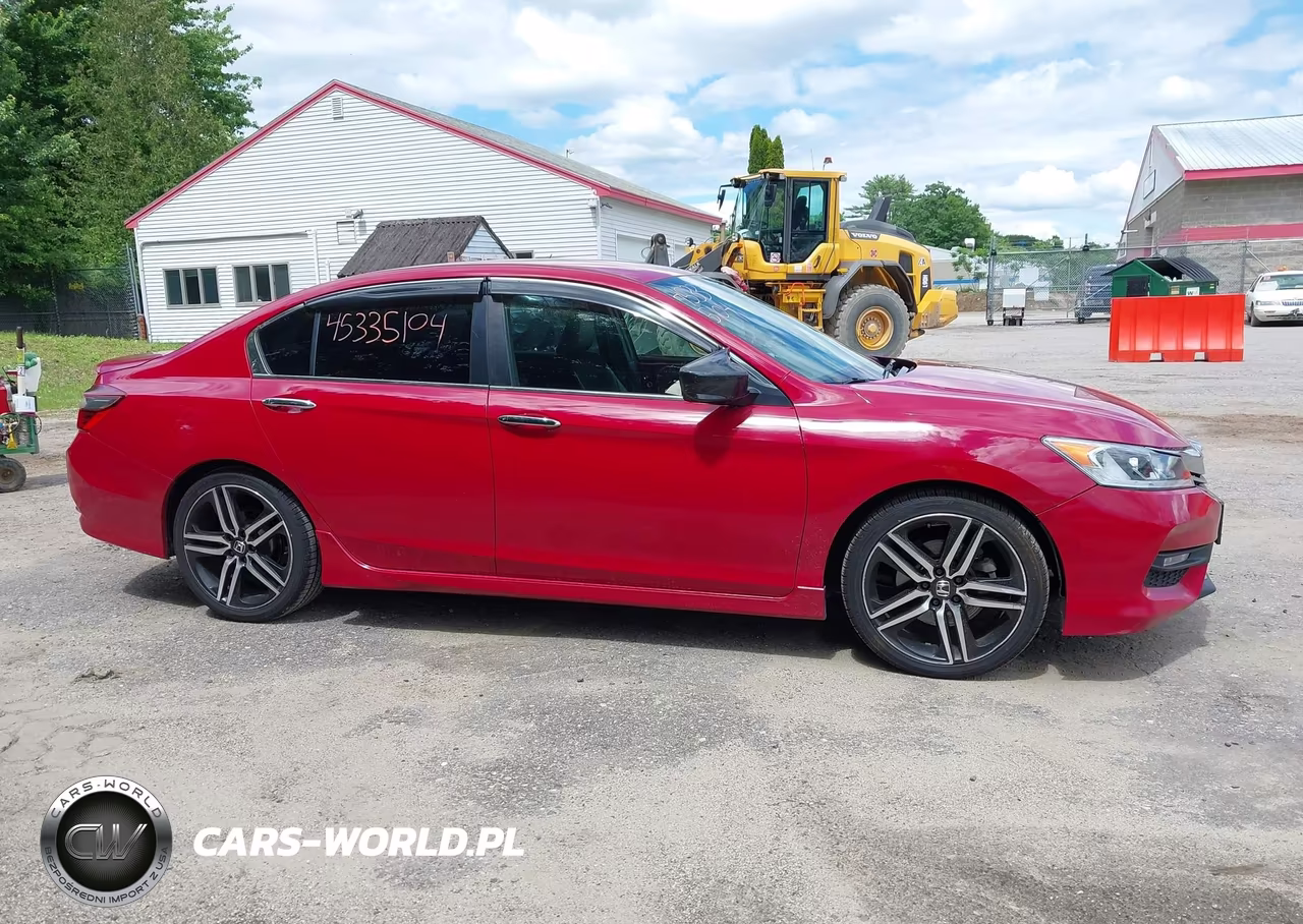 2016 Honda Accord Sport VIN:1HGCR2F58GA177029 - 13
