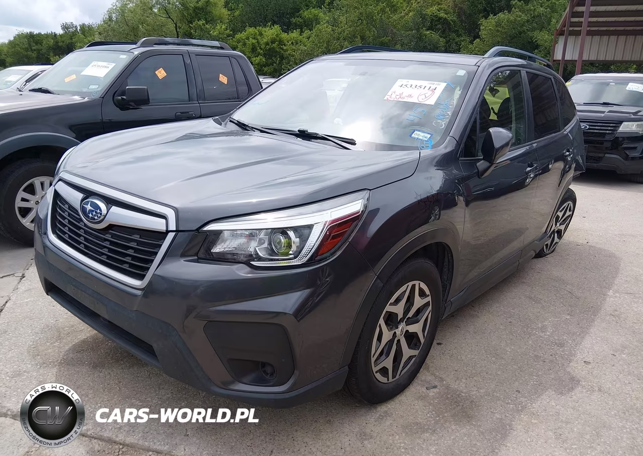 2020 Subaru Forester Premium VIN:JF2SKAGC6LH584369 - 2