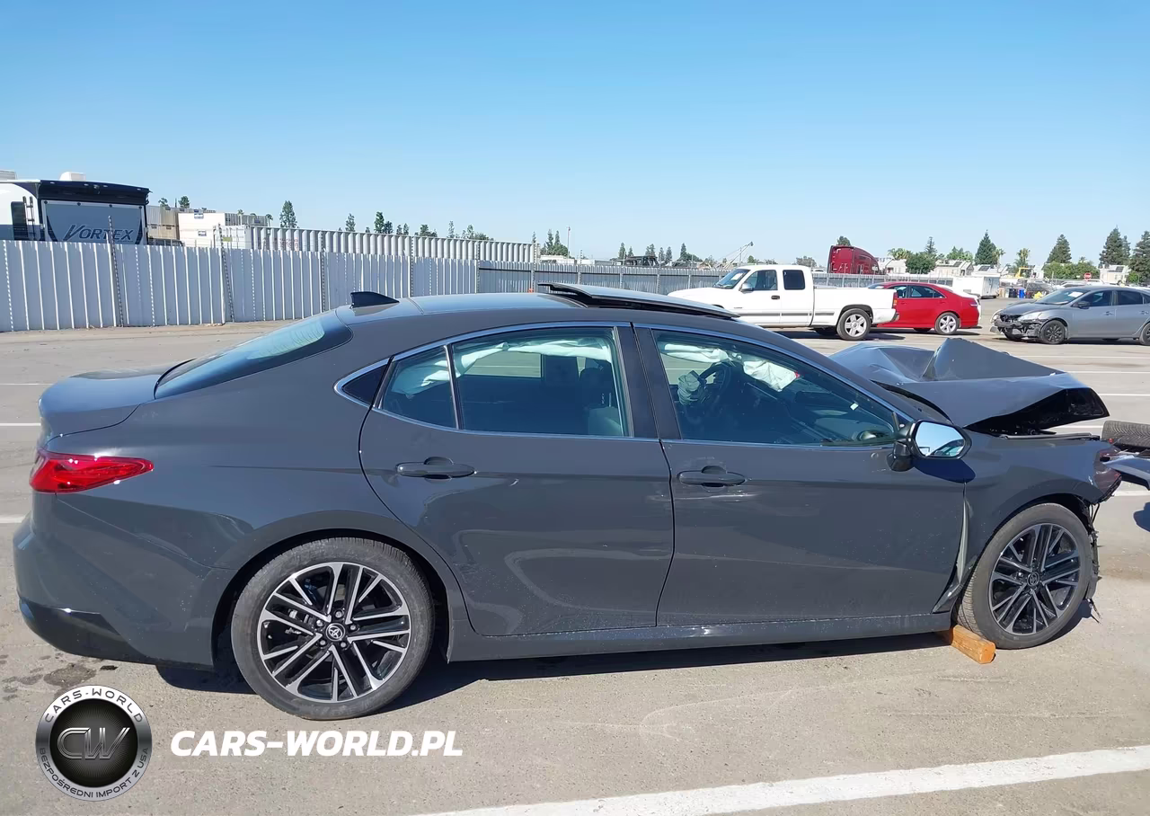 2025 Toyota Camry Xle VIN:4T1DAACK5SU134964 - 16