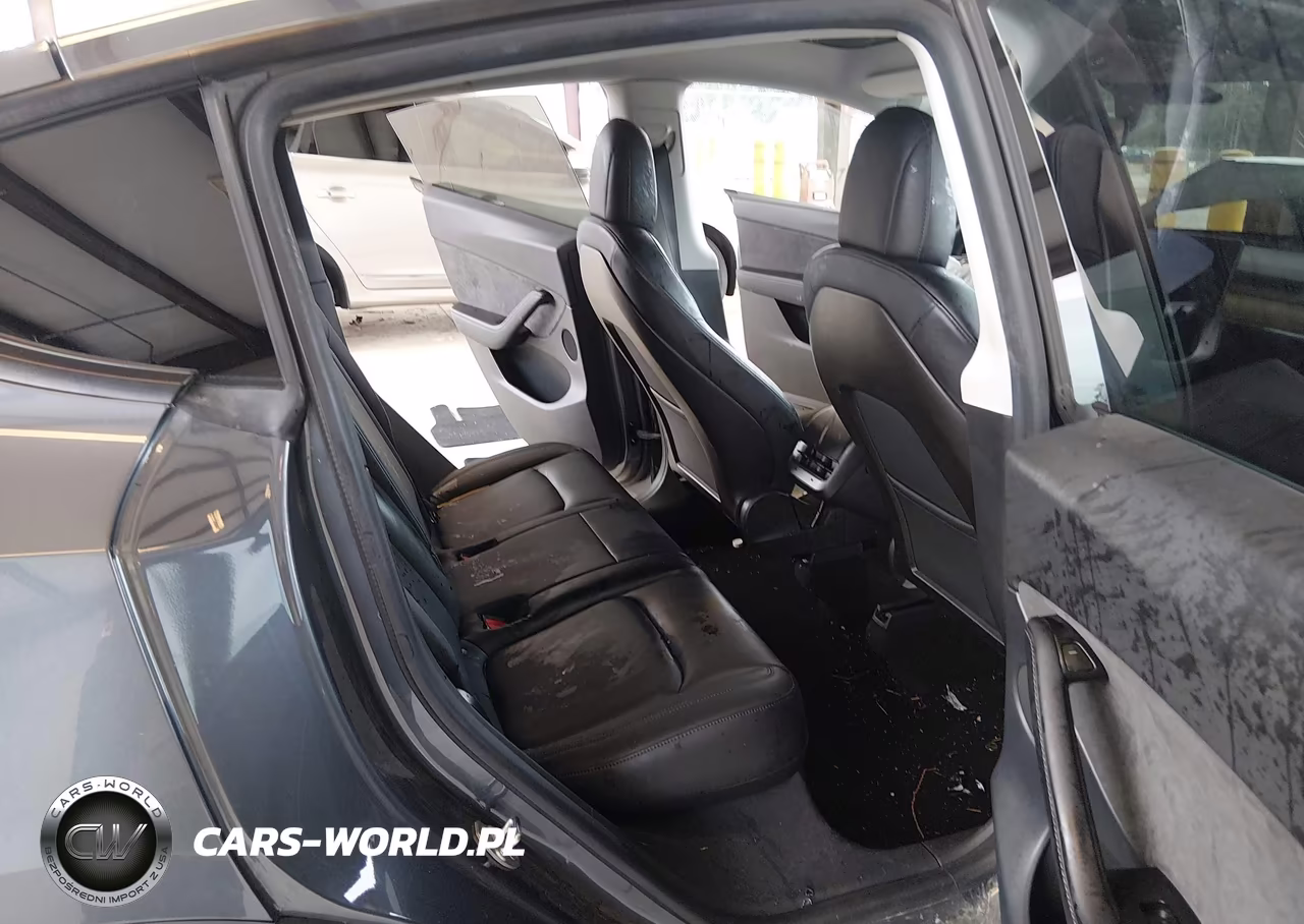 2020 Tesla Model Y Long Range Dual Motor All-Wheel Drive VIN:5YJYGDEE4LF013365 - 8
