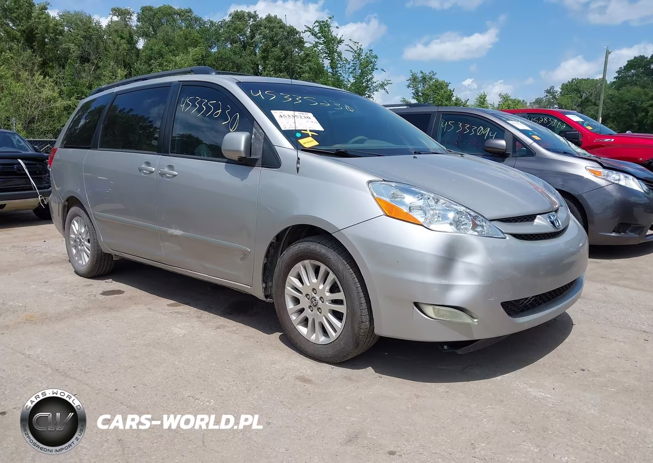 2010 Toyota Sienna Xle