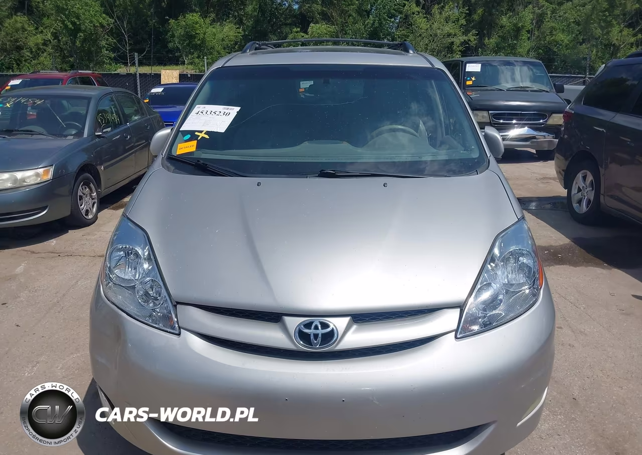 2010 Toyota Sienna Xle VIN:5TDYK4CC6AS340908 - 12