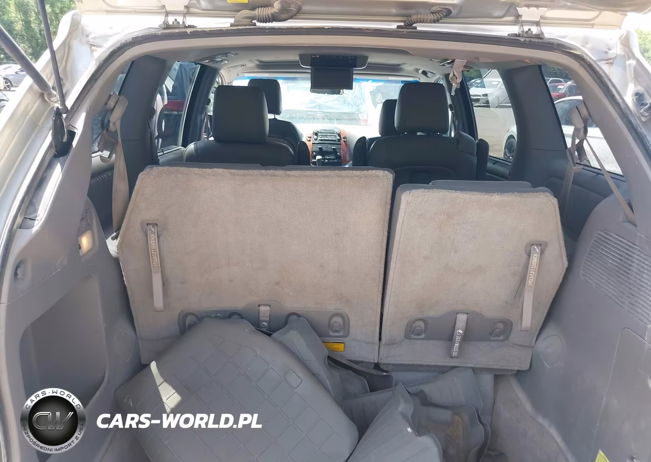 2010 Toyota Sienna Xle VIN:5TDYK4CC6AS340908 - 18