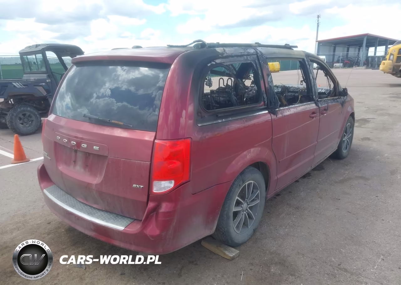 2016 Dodge Grand Caravan Sxt VIN:2C4RDGCG4GR126049 - 4