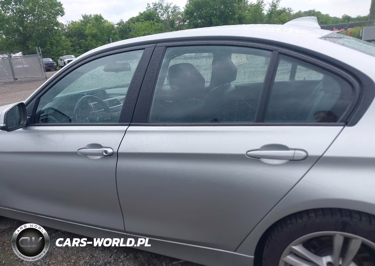 2016 BMW 320I VIN:WBA8E1G58GNT99665 - 15