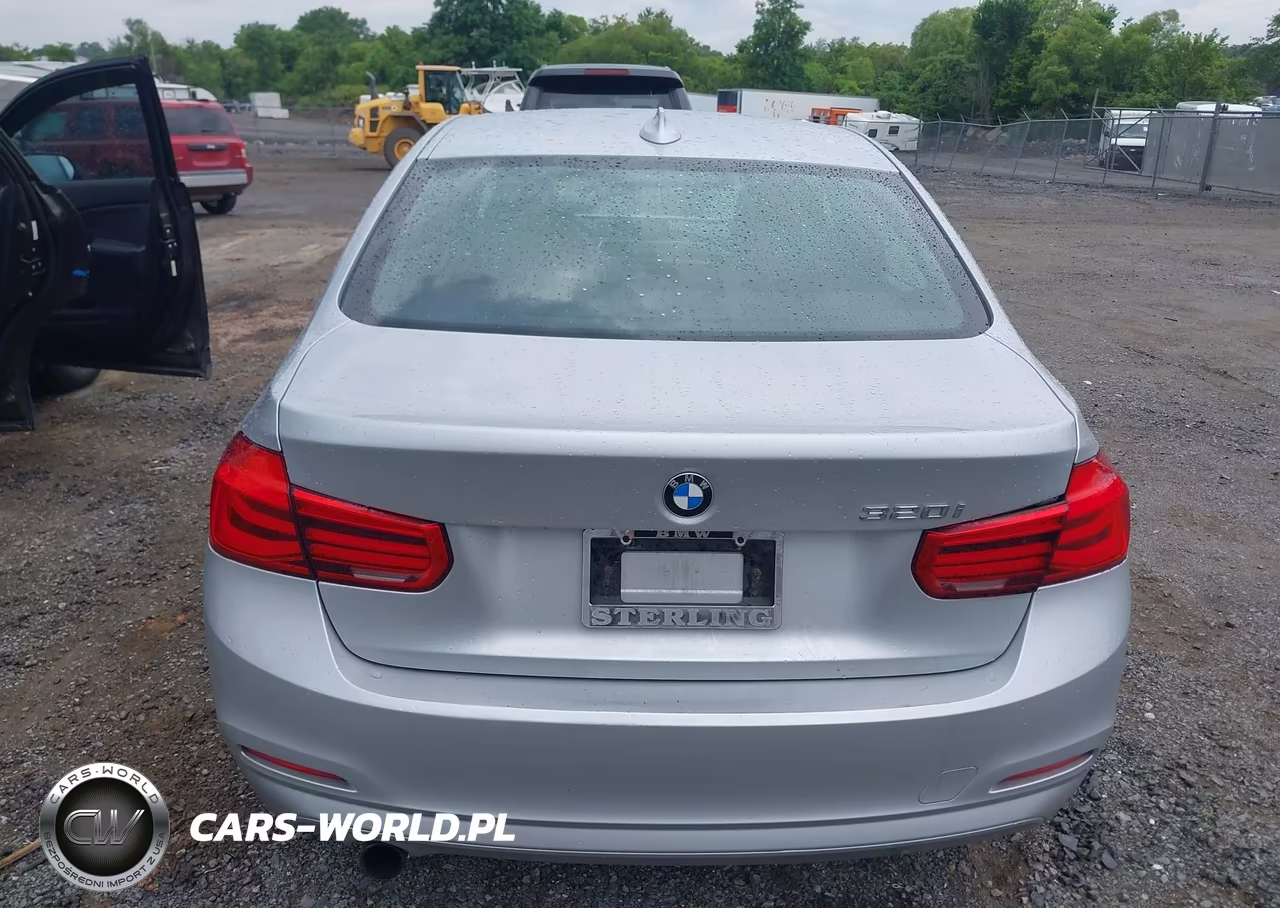 2016 BMW 320I VIN:WBA8E1G58GNT99665 - 17