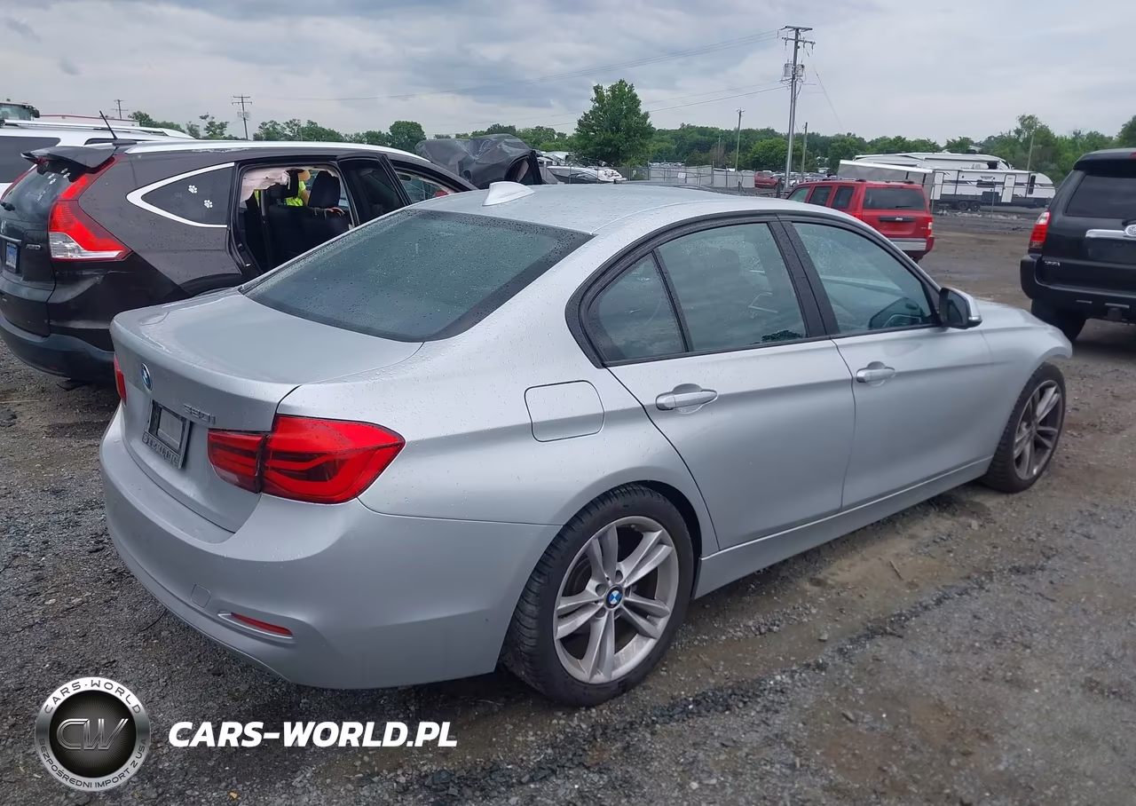 2016 BMW 320I VIN:WBA8E1G58GNT99665 - 4