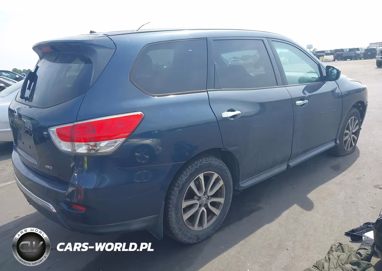 2014 Nissan Pathfinder S VIN:5N1AR2MM8EC695963 - 4
