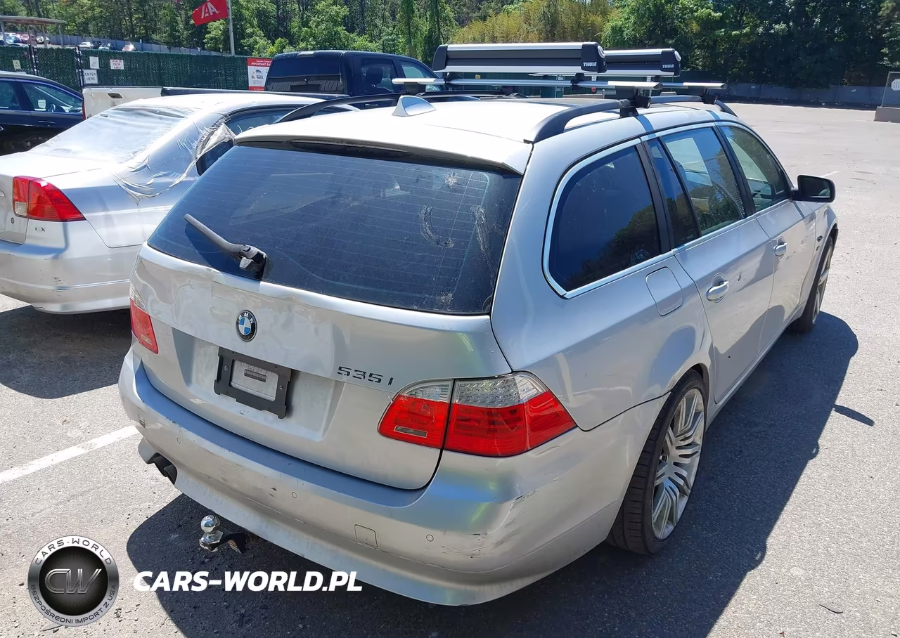 2009 BMW 535I xDrive VIN:WBAPT73509CX02737 - 4