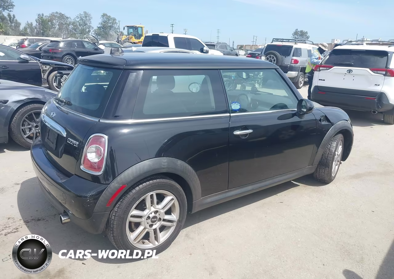 2012 Mini Cooper VIN:WMWSU3C57CT264533 - 4