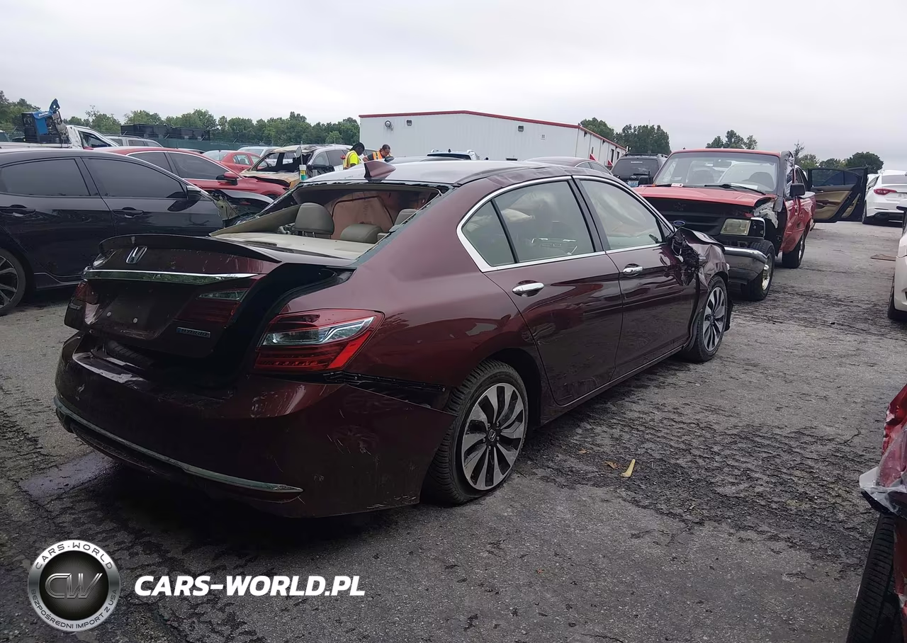 2017 Honda Accord Hybrid VIN:JHMCR6F37HC019130 - 4