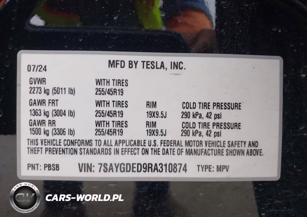 2024 Tesla Model Y Long Range Single Motor Rear-Wheel Drive-Rwd VIN:7SAYGDED9RA310874 - 9