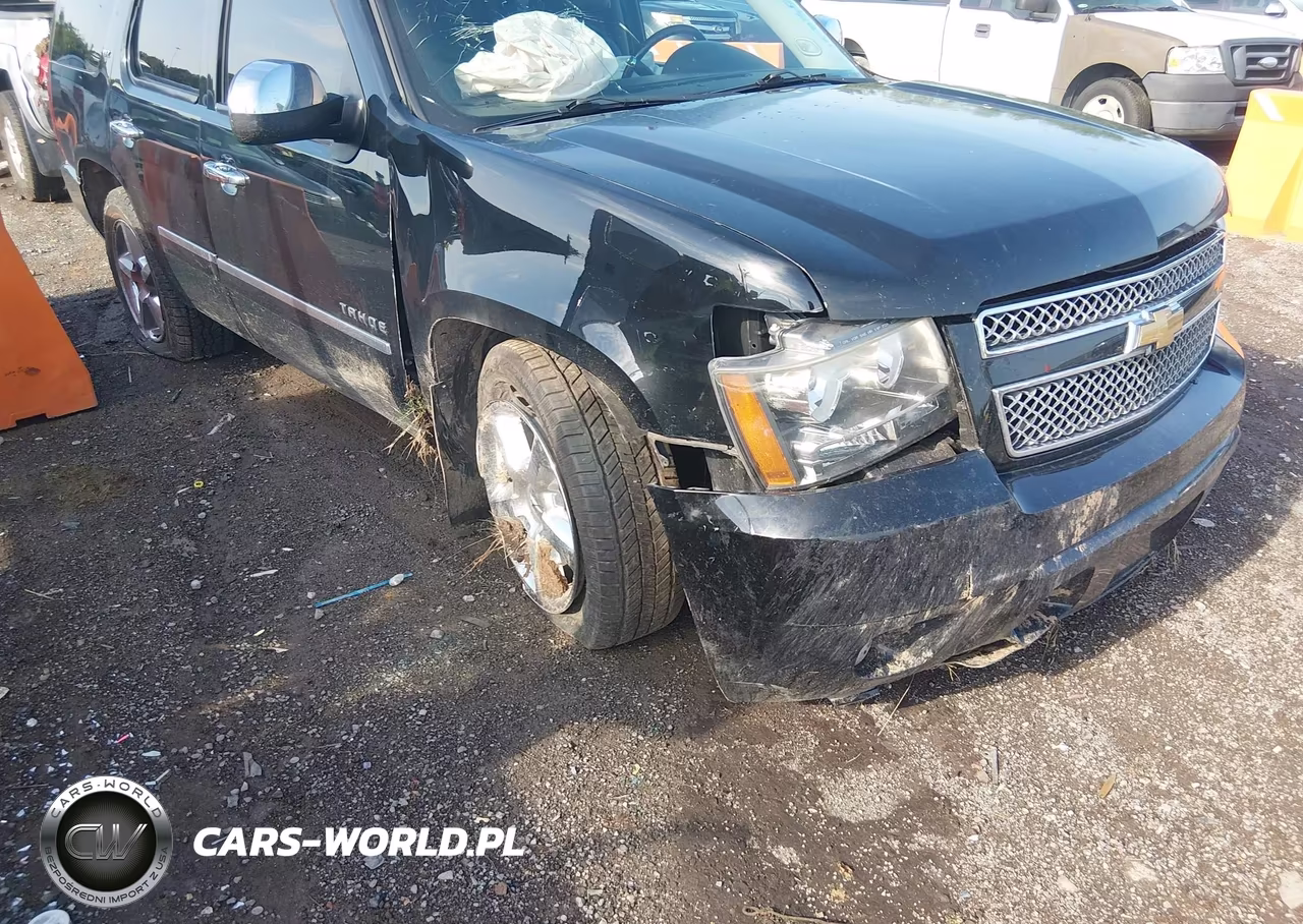 2013 Chevrolet Tahoe Ltz VIN:1GNSCCE00DR237722 - 6