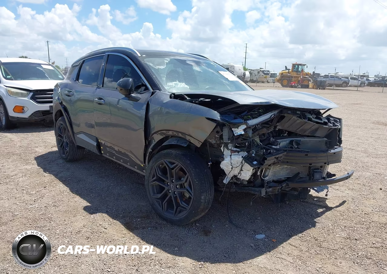 2025 Nissan Kicks Sr Fwd – zdjęcie 1 z 17