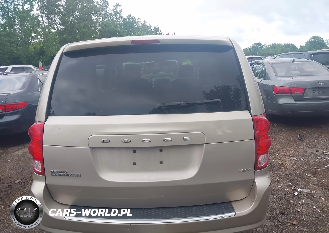 2014 Dodge Grand Caravan American Value Pkg VIN:2C4RDGBG8ER298650 - 16