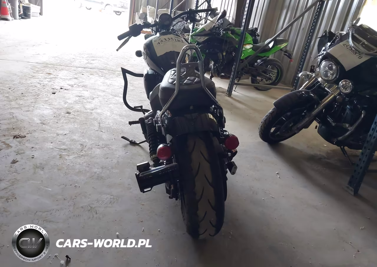 2022 Indian Motorcycle Co. Chief VIN:56KDMCAG8N3007281 - 6