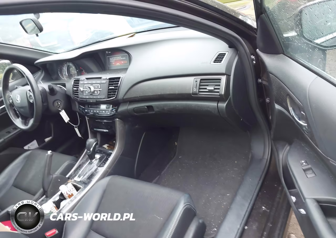 2017 Honda Accord Sport VIN:1HGCR2F56HA168184 - 5